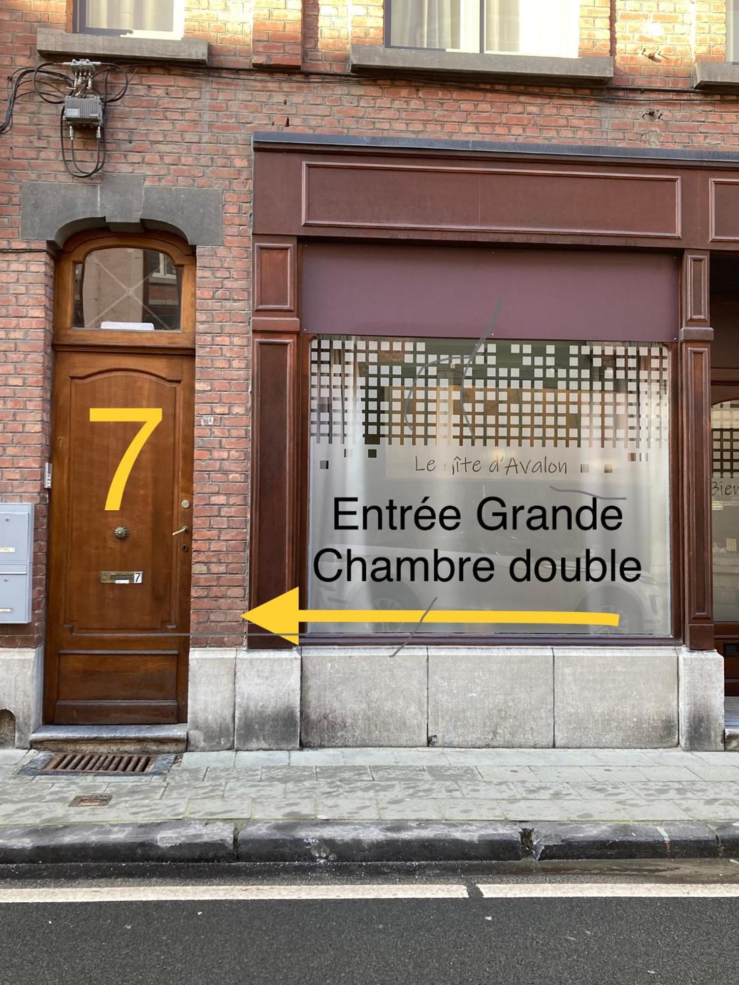 Gite D'Avalon Chambre 7 Dinant Buitenkant foto